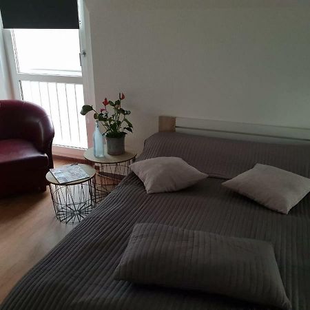 Gemuetliches Zimmer Mit Eigenem Bad/Wc/Kueche Kassel Exterior foto