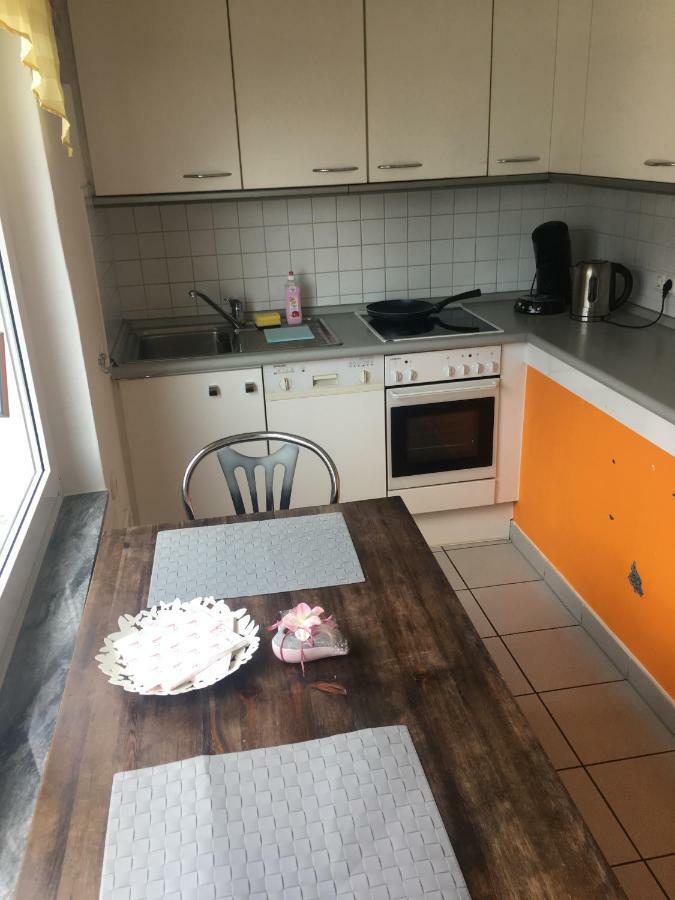 Gemuetliches Zimmer Mit Eigenem Bad/Wc/Kueche Kassel Exterior foto